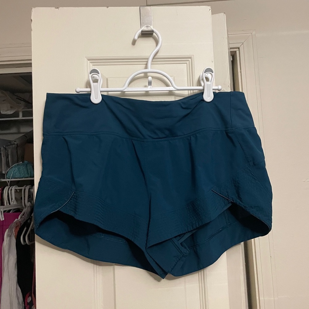 Lululemon Motionful Shorts